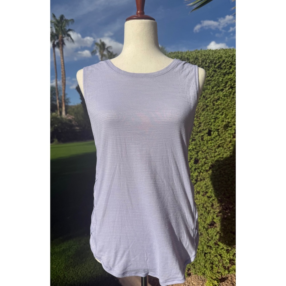 Lululemon Var City Criss Cross Tank Light Purple Lavender Workout Top Size 4